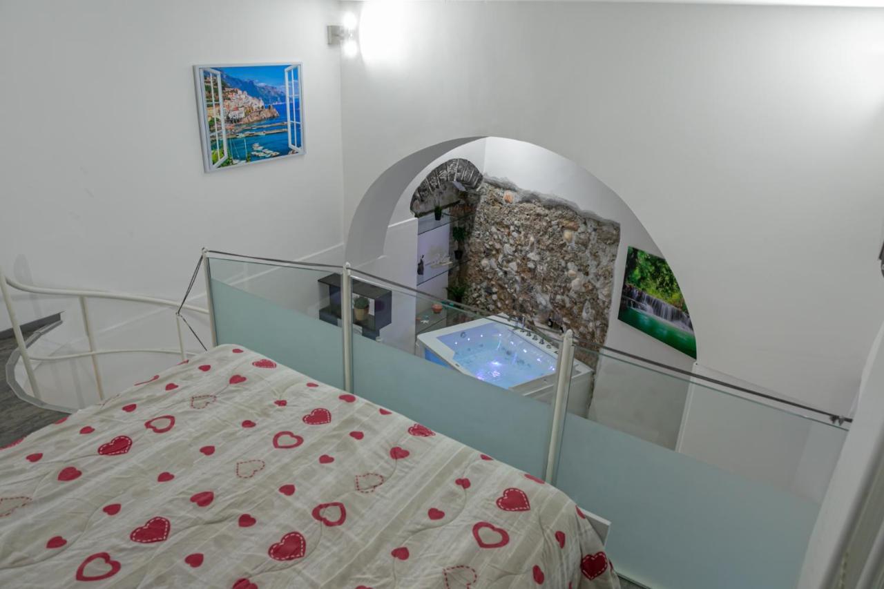 Salerno Mare E Luci Deluxe Apartamento Exterior foto