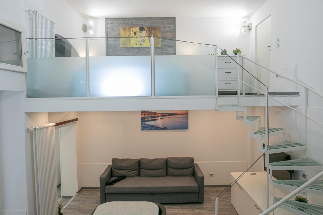 Salerno Mare E Luci Deluxe Apartamento Exterior foto