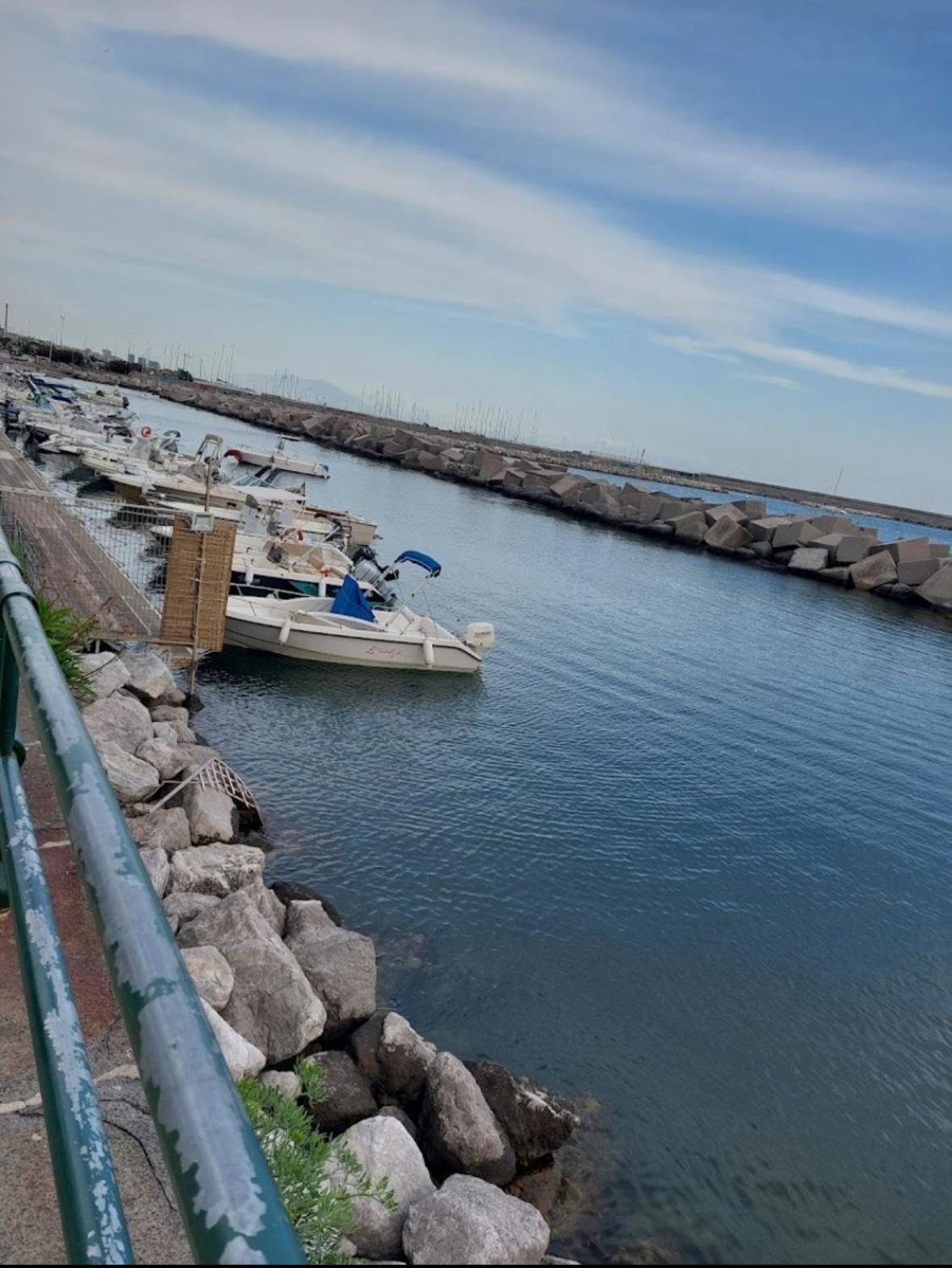 Salerno Mare E Luci Deluxe Apartamento Exterior foto